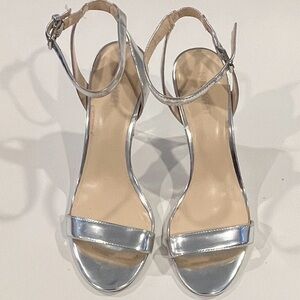 Nine West silver 4 inch heels size 7.5